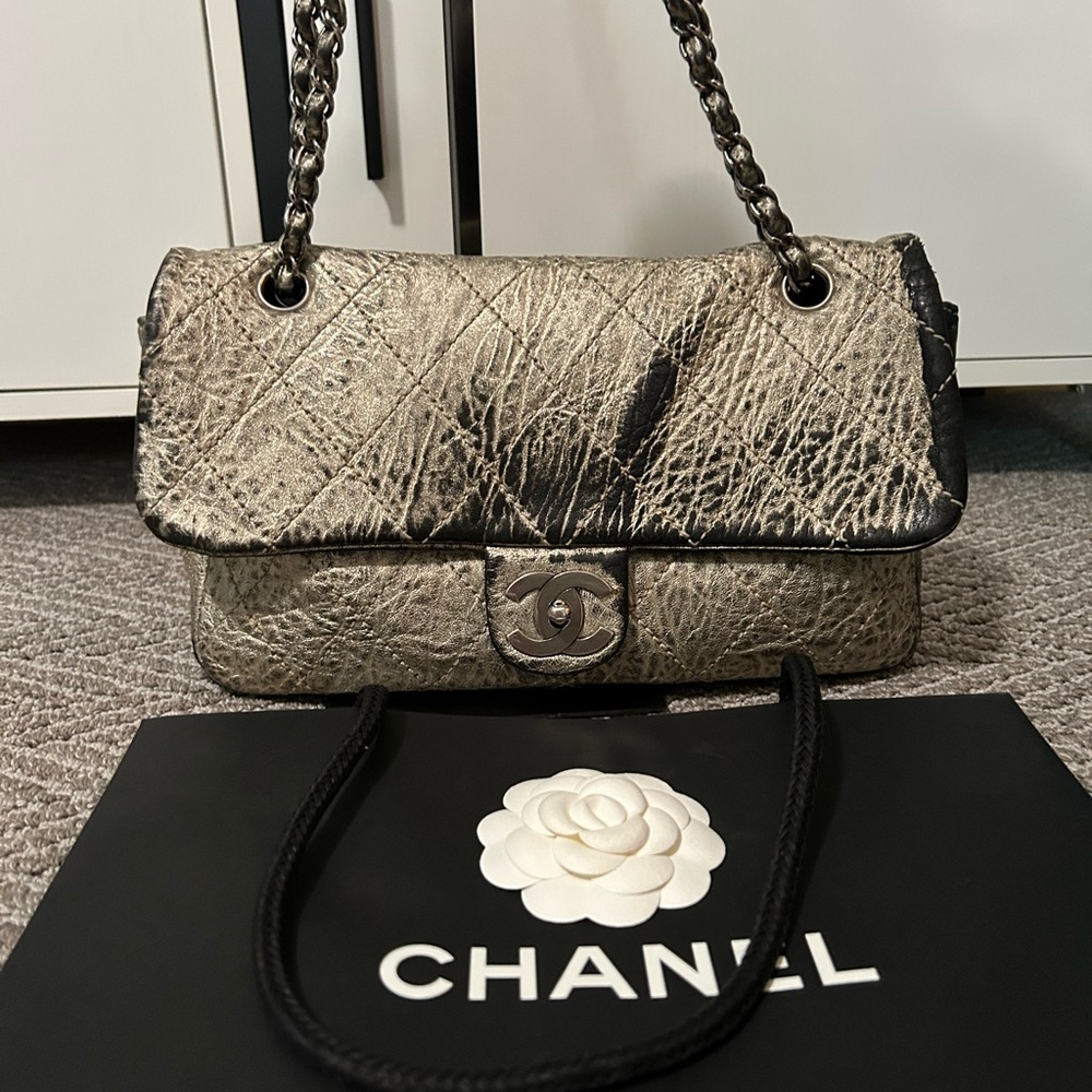 Chanel Le Marais lambskin metallic single flap bag
